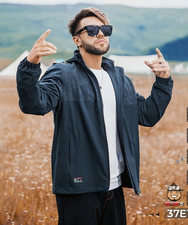 Áo khoác thun vải phối in chìm họa tiết cá tính nón rời 7 Áo khoác thun vải phối in chìm họa tiết cá tính nón rời 2