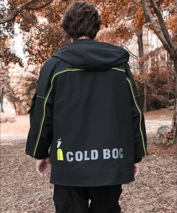 Áo khoác dù vải ráp phối túi kèm nón ColdBoc 8 Áo khoác dù vải ráp phối túi kèm nón ColdBoc 3