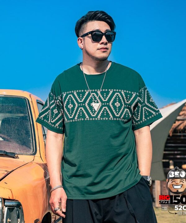 Alternative view of Áo thun tay ngắn họa tiết in Egypt cổ điển quanh ngực