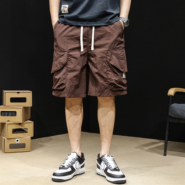 Alternative view of Quần ngắn thun dù short túi hợp vòng cung nhúng nhầu