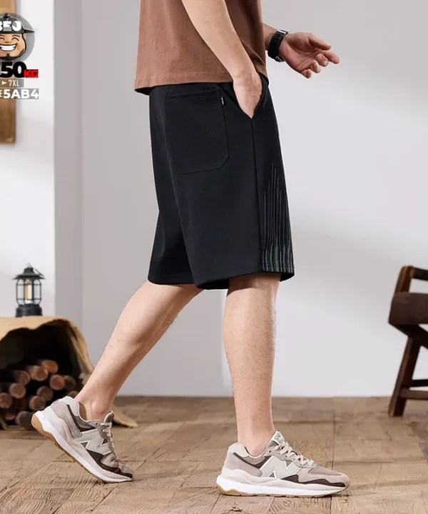 Alternative view of Quần ngắn thun cotton ngang gối họa tiết candle sitck