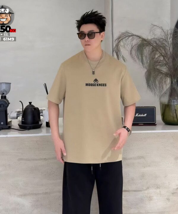 Áo thun tay ngắn in chìm nổi Moose Knuckndes