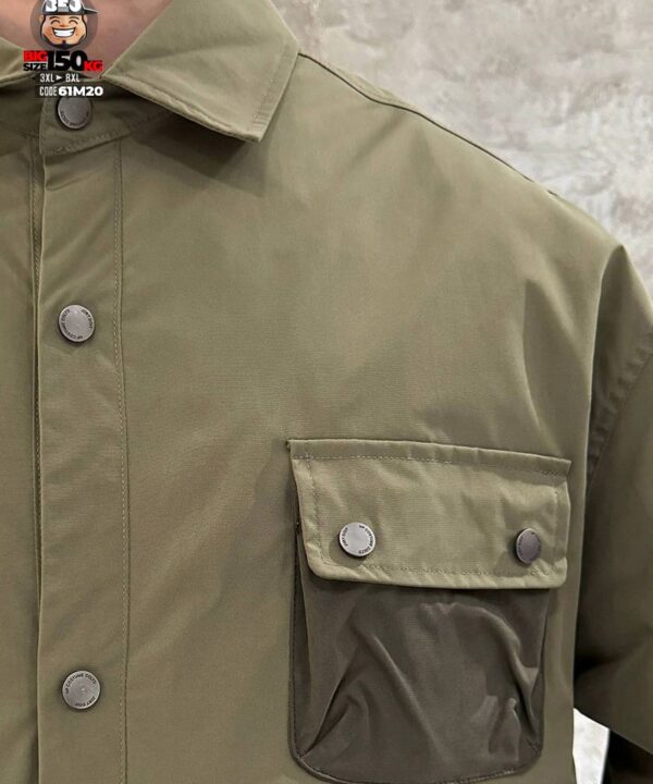 Áo khoác sơ mi túi hợp cá tính phối tag huy hiệu 3