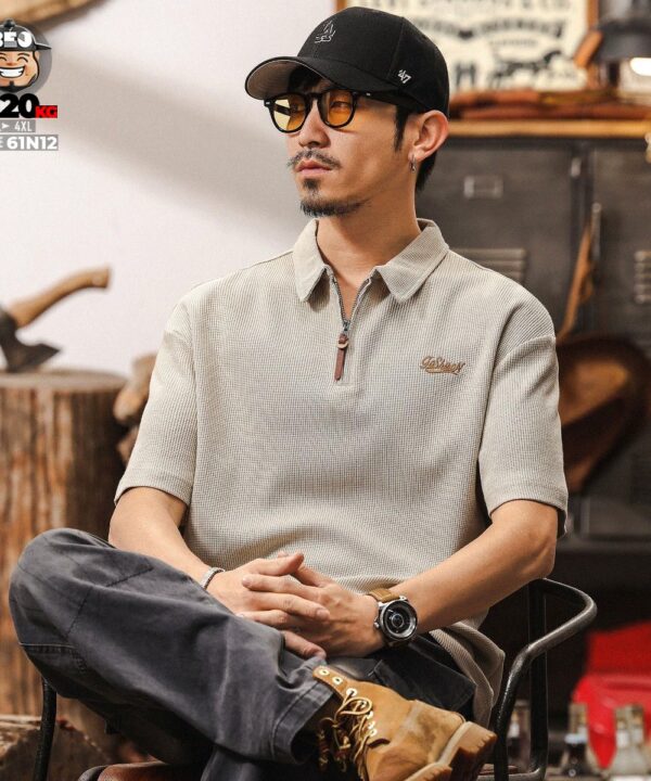 Alternative view of Áo thun tay ngắn Polo vải jacquards phối dây kéo kiểu fashion