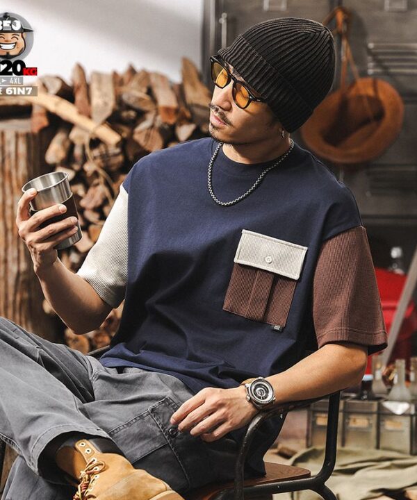 Alternative view of Áo thun tay ngắn cotton vải ráp phối túi họp phong cách