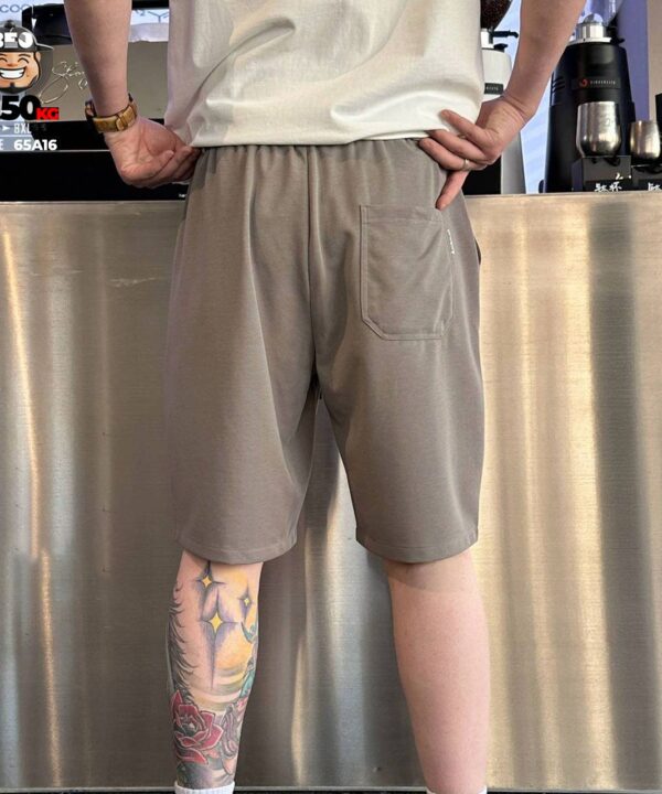 Quần short thun suông màu logo thêu co giãn nhẹ form rộng big size 8 Quần short thun suông màu logo thêu co giãn nhẹ form rộng big size 3