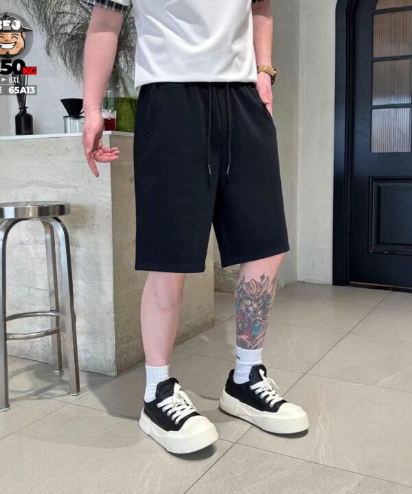 Quần short thun relaxed fit chi tiết khuyên kim phong cách street 3