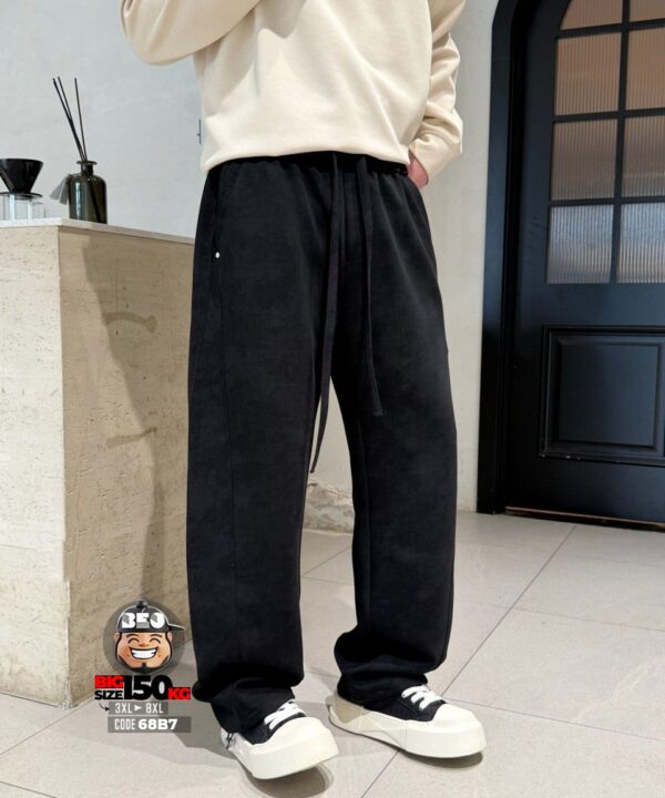 Alternative view of Quần dài jogger thun chỉ nổi kẻ xiêng wax tiêu phong cách